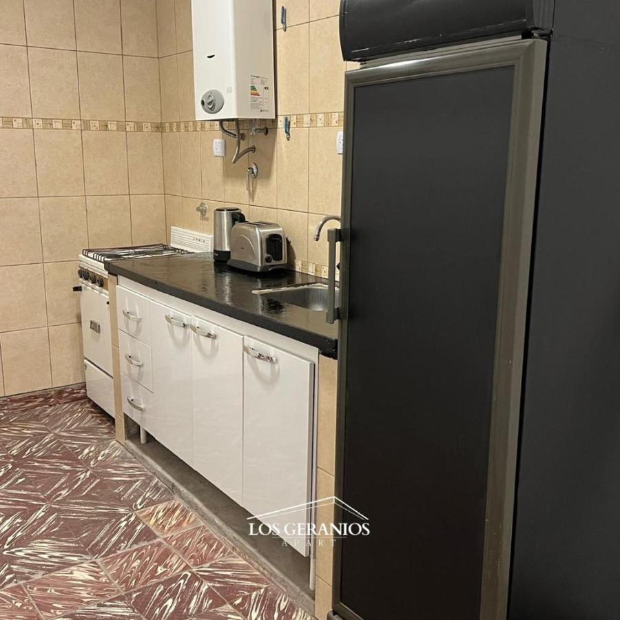 Apartment Geranios *